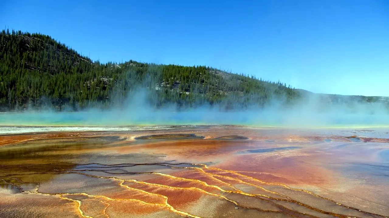 1-extraterestrii-yellowstone-pixabay-descopera 