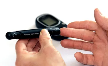 Diabeticii ar putea trăi mai mult dacă ar consuma mai puține alimente procesate noaptea