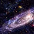 Cea mai veche galaxie „moartă” cunoscută a fost sufocată de propria gaură neagră supermasivă