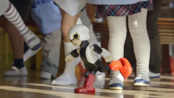 Imagien surprinsă din spotul de prezentare al lui Kibo, robotul spaţial