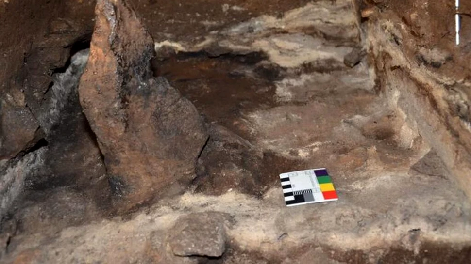 Arheologii au găsit dovezi pentru ritualuri misterioase într-o peșteră timp de 25.000 de ani