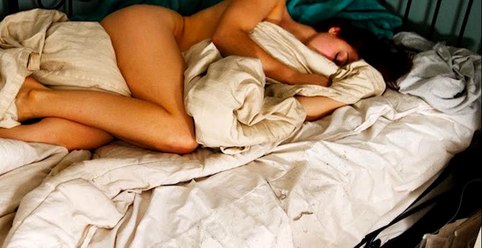 A fost dezvăluit adevărul gol-goluţ despre somnul „fără pijamale”: 6 argumente pentru nuditate în dormitor