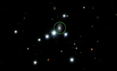 Pentru prima dată în istorie, astronomii au observat formarea jeturilor unei găuri negre în timp real