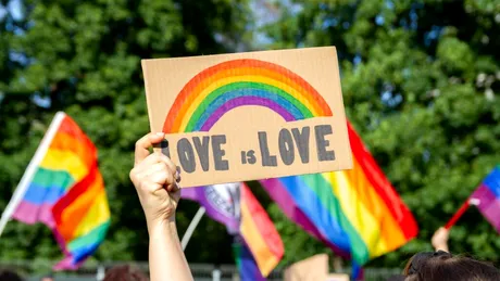 ONU transmite că legile anti-LGBTQ+ împiedică eliminarea HIV și SIDA