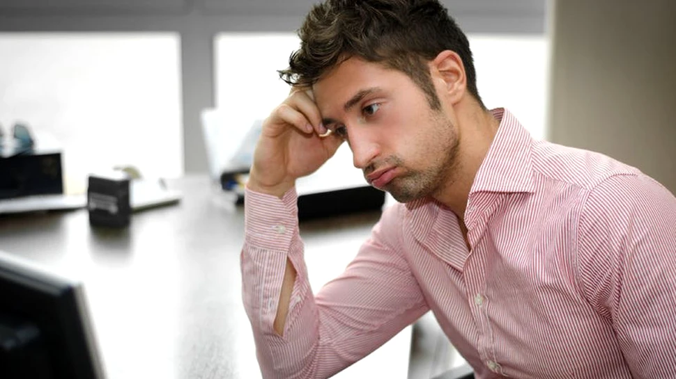 Constatarea care îi va enerva pe părinţi. Problemele actuale ale tinerilor la locul de muncă sunt cauzate de modul în care au fost crescuţi