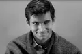 Anthony Perkins, actorul care a aflat din presă că are SIDA