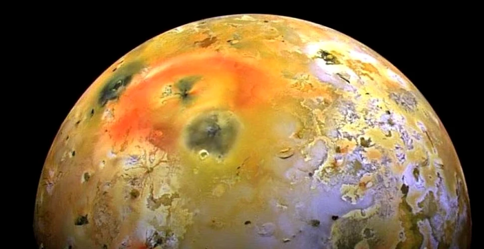 Fenomen neobişnuit pe suprafaţa unuia dintre sateliţii lui Jupiter. Se petrece la fiecare 42 de ore