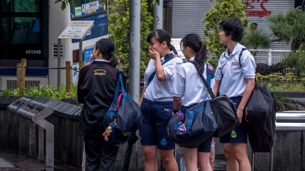 Pedepse corporale pentru băieții din școlile din Singapore care sunt vinovați de hărțuire