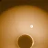O misiune NASA a surprins o fotografie stranie cu Luna și Soarele