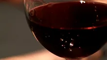 Vinul roşu ar putea compensa lipsa de activitate fizică