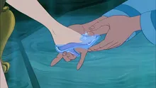 Codul din „Cenușăreasa” lui Walt Disney: semne masonice și simbolism ocult