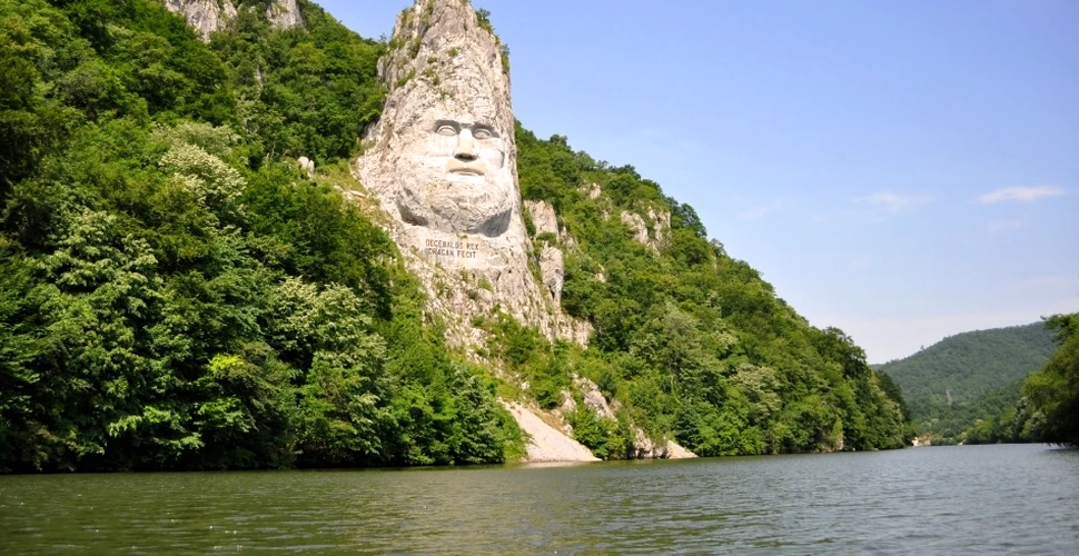 Chipul lui Decebal din Mehedinţi a devenit un simbol al Clisurii Dunării şi al României