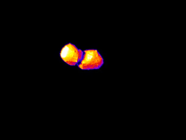 asteroid cu două capete