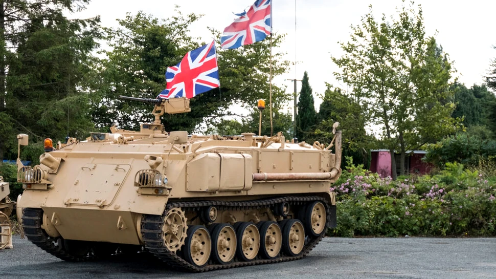 Armata Marii Britanii vrea să instaleze computere cuantice în tancuri