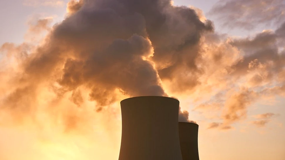 Rusia va construi două reactoare nucleare în Ungaria