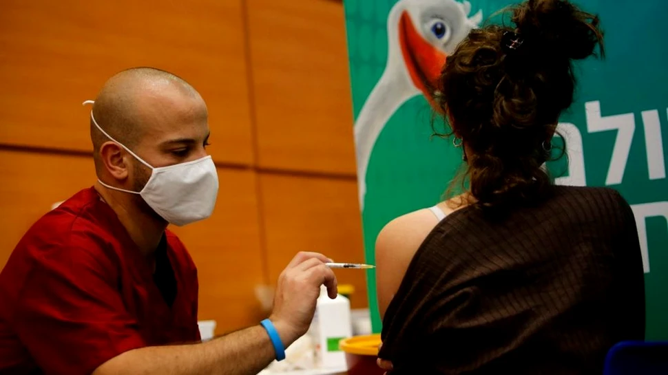 Ce a constatat Israelul după vaccinarea intensă cu dozele Pfizer