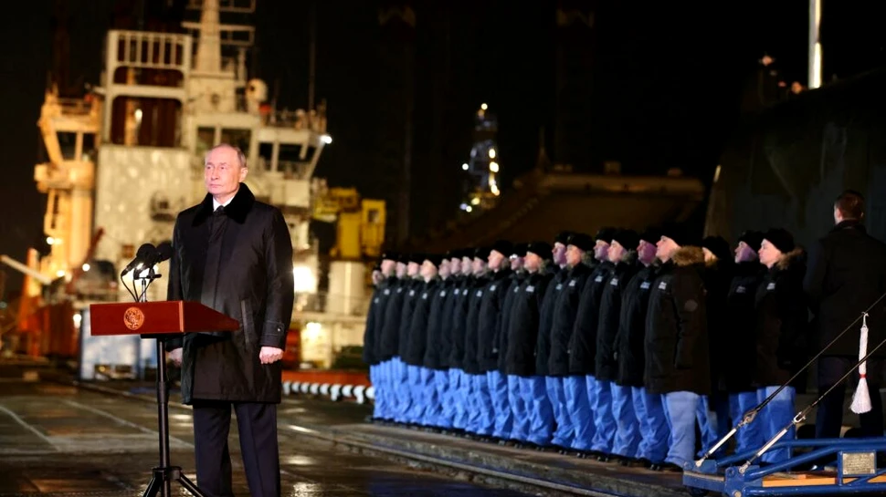 Rusia a construit un nou submarin nuclear echipat cu rachete hipersonice Zircon