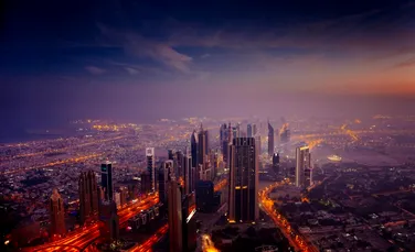 Emiratele Arabe Unite vor folosi drone pentru a manipula vremea