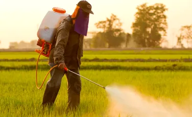 Comisia Europeană interzice un nou pesticid