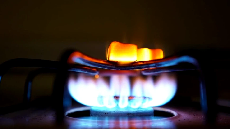 Fluctuațiile prețului la gaze: impact asupra industriei și economiei zilnice (P)