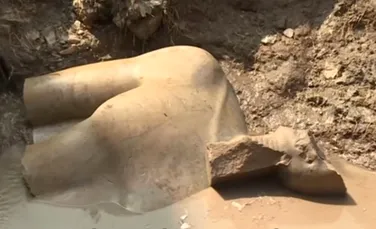 Descoperire extraordinară! O statuie IMENSĂ a faraonului Ramses al-II-lea a fost descoperită în nămolul de la periferia unui oraş-Galerie Foto