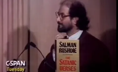 Salman Rushdie, condamnat la pedeapsa capitală, acum 30 de ani printr-un decret islamic: „Sunt în regulă acum”