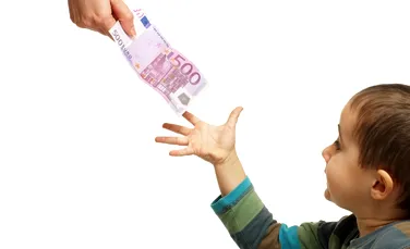 Studiu: copiii români au printre cei mai puţini bani de buzunar din Europa