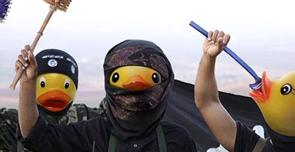 RĂSPUNSUL internauţilor la apelul făcut de Anonymous pentru denigrarea ISIS – FOTO, VIDEO