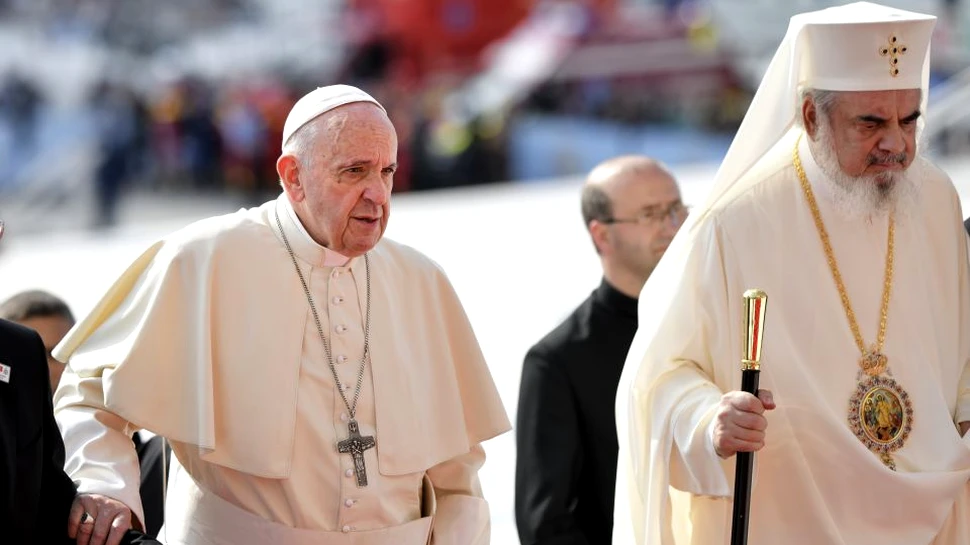 Cum a modificat Papa Francis rugăciunea ”Tatăl Nostru”