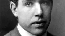 Fizicianul evreu premiat cu Nobel care a contribuit apoi masiv la dezvoltarea bombei atomice. A intrat într-un conflict deschis chiar cu Einstein
