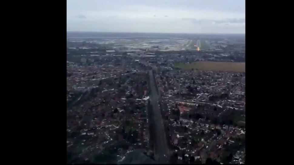 Video spectaculos. Cum se vede aterizarea din locul pilotului