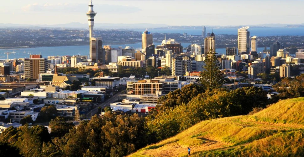 Noua Zeelandă renunţă la controalele stricte de la graniţă. „Suntem un loc sigur de vizitat”