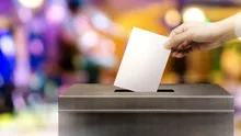 Șiretlicul prin care un adolescent a încercat să candideze la un post de parlamentar. Cum a fost dat în vileag?