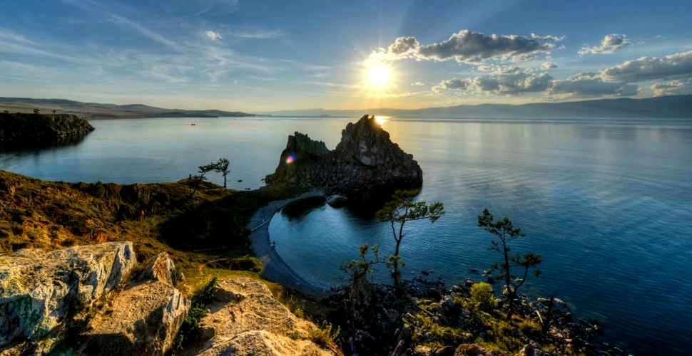 Un grup de savanţi ruşi susţine că Lacul Baikal se va transforma într-un ocean