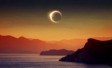 ECLIPSĂ totală de Soare, în 21 august: Ce se întâmplă pe parcursul fenomenului astronomic rar. Primele imagini cu eclipsa –  VIDEO