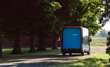 Gigantul Amazon a prezentat prima furgonetă pentru livrare 100% electrică