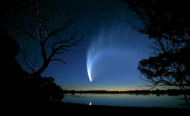 O cometă se apropie cu repeziciune de Pământ și va străluci mai puternic decât stelele
