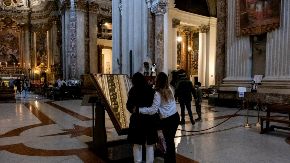 Cum a ajuns o biserică din Romă virală pe TikTok?
