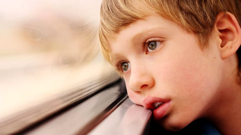 Specialiştii au descoperit principala cauză a autismului