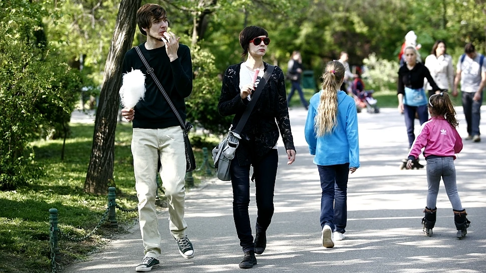 Mergi încet? Rişti să suferi de demenţă la bătrâneţe!