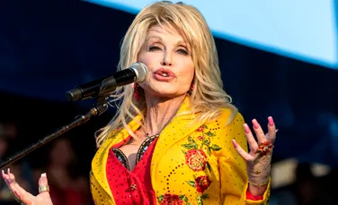 A început războiul pentru moștenirea lui Dolly Parton