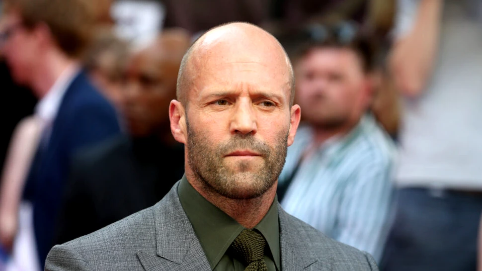 Jason Statham: actor limitat sau ultimul star autentic de acțiune? Cum a construit un fost vânzător din piețele Londrei un imperiu de 8,5 miliarde de dolari