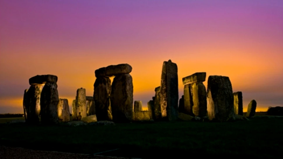 Stonehenge, cel mai mare cimitir din Marea Britanie