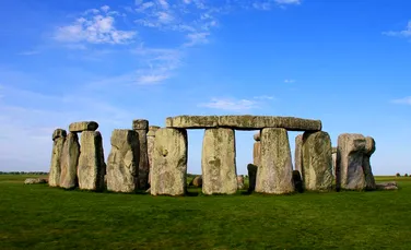 Stonehenge-ul ar fi fost construit cu ajutorul vacilor