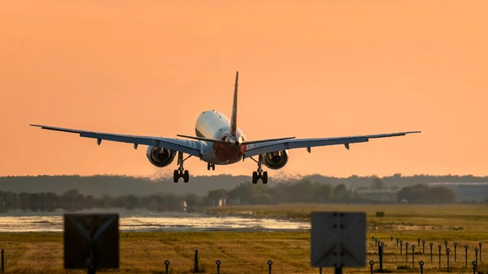 Când și-au planificat zborurile 80% dintre românii care vin acasă de sărbători?