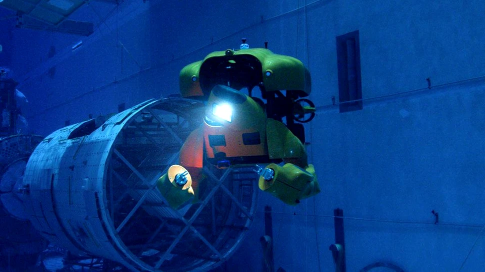Aquanaut, un Transformer în viaţa reală. Ce poate face robotul subacvatic – VIDEO