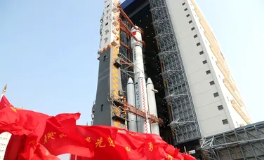O navă spațială experimentală chineză s-a întors pe Pământ după 276 de zile petrecute pe orbită