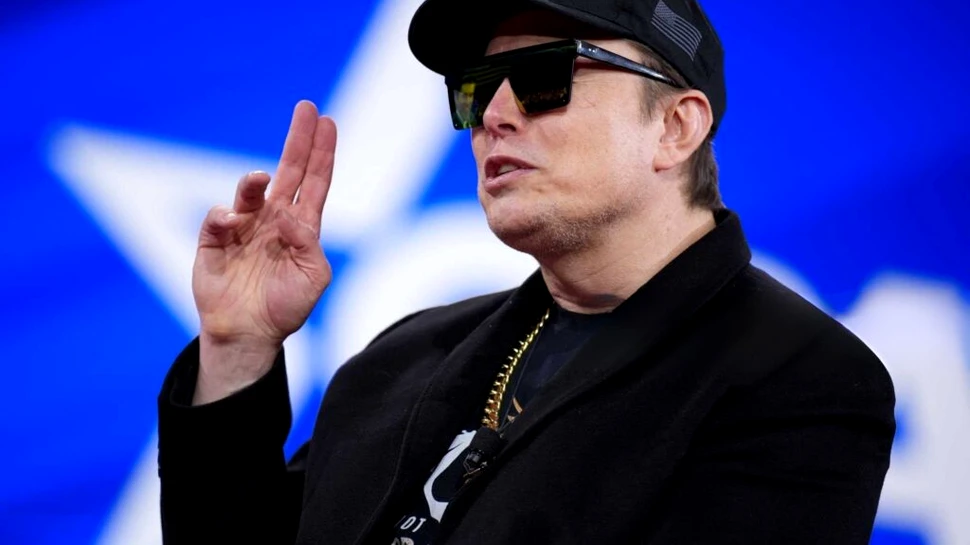 Ce spune tatăl lui Elon Musk despre cearta dintre fiul său și Donald Trump?