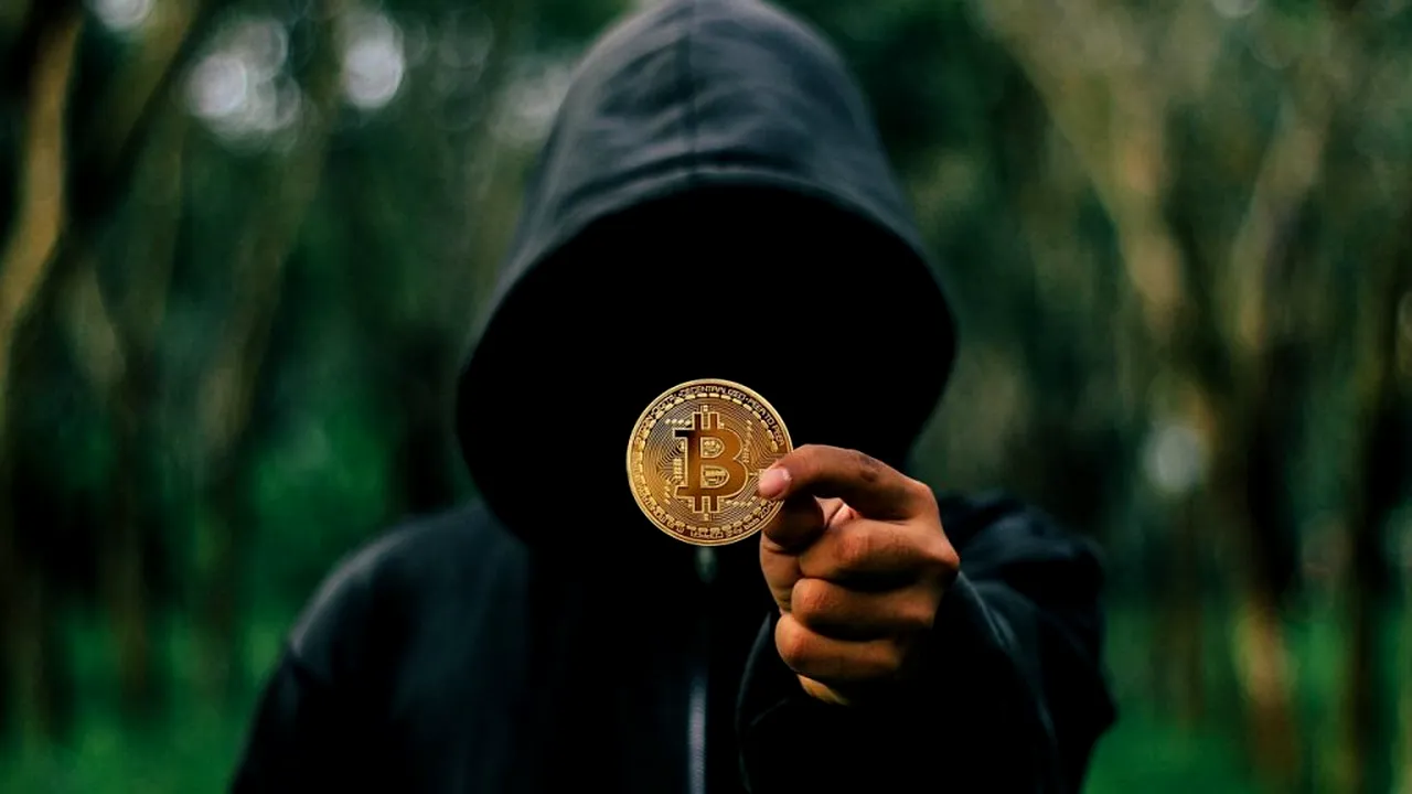 hacker-criptomonede-bitcoin-pixa_descopera 
