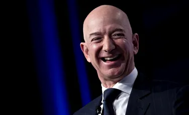 Jeff Bezos, cel mai bogat om din lume, intră în lumea secretă a superiahturilor